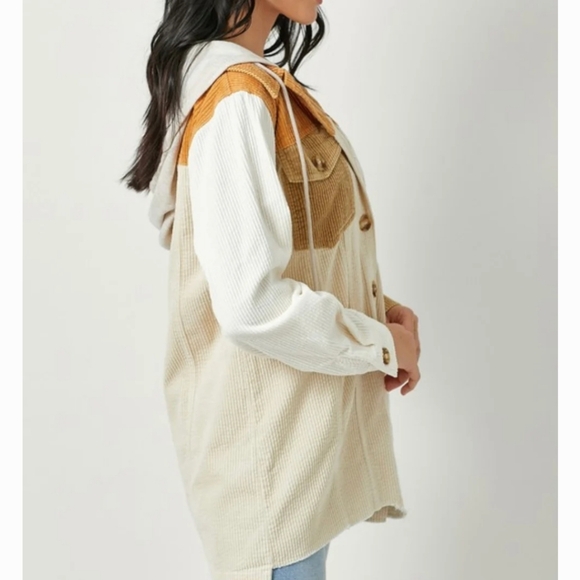 Color Block Button Down Shacket - Picture 3 of 9